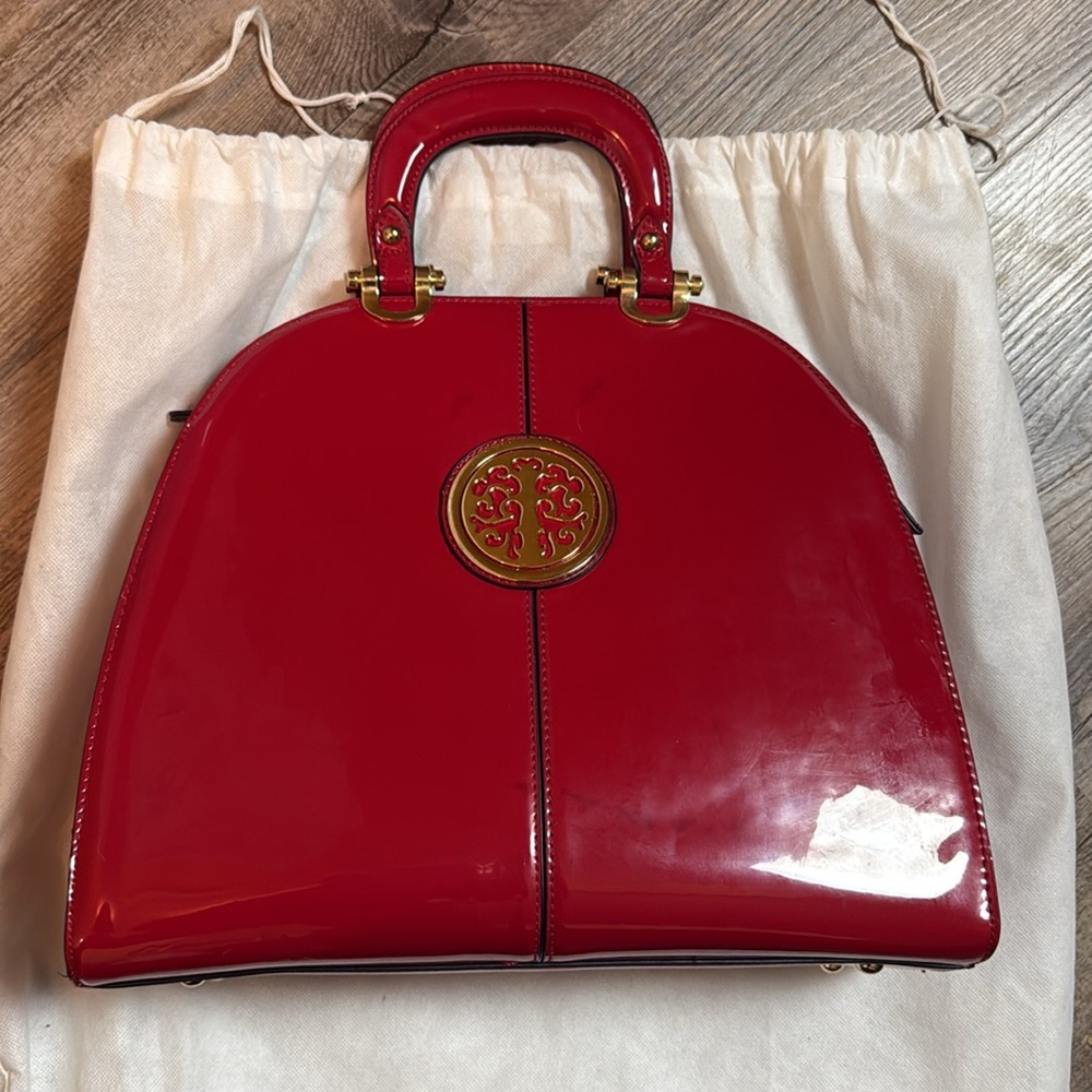 EUC Red Patent leather gold accent Ivanka Trump hand bag - Picture 7 of 12